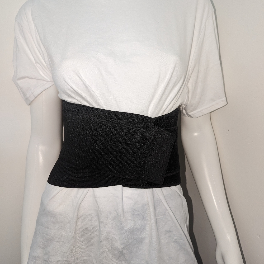 Mueller back brace - Picture 2 of 4